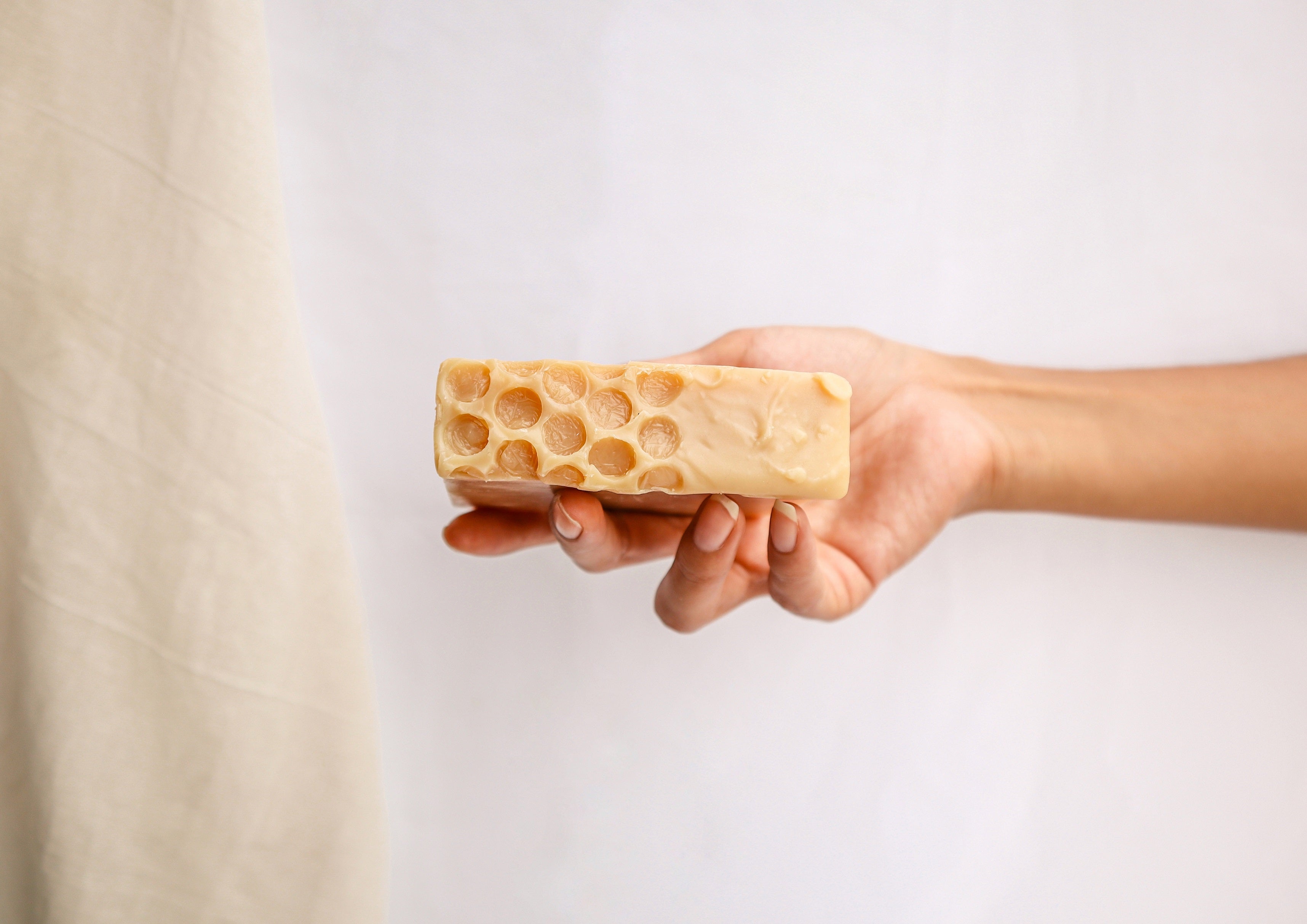 Body Wash Bar Honey Pear